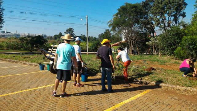 Sábado 09/04